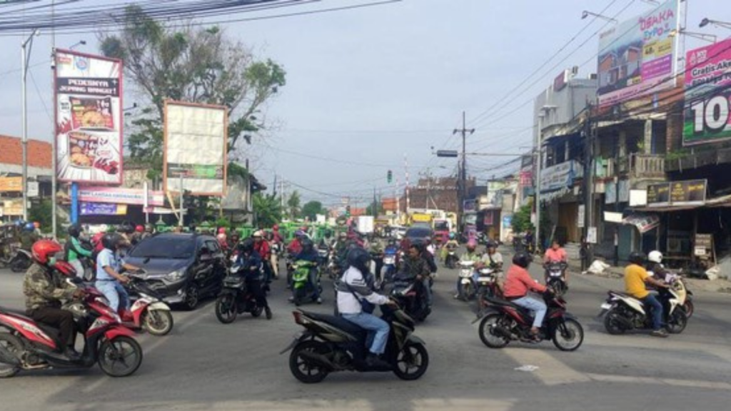 Tips Menghindari Titik Macet di Perempatan Gedangan Sidoarjo